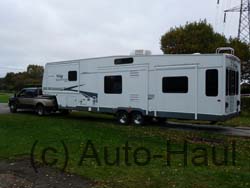 Fith Wheel Camper Trailer Collected & delivered to new owner in the UK.