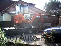 Mini Digger, Ebay purchase. Collected from Devon & delivered to France